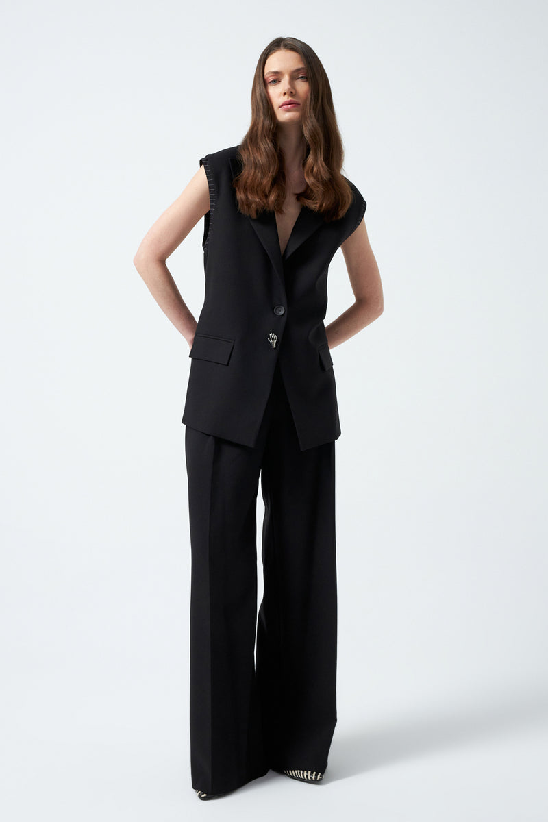 1YA2TA0060 - 318 YELEKLİ TAKIM SİYAH