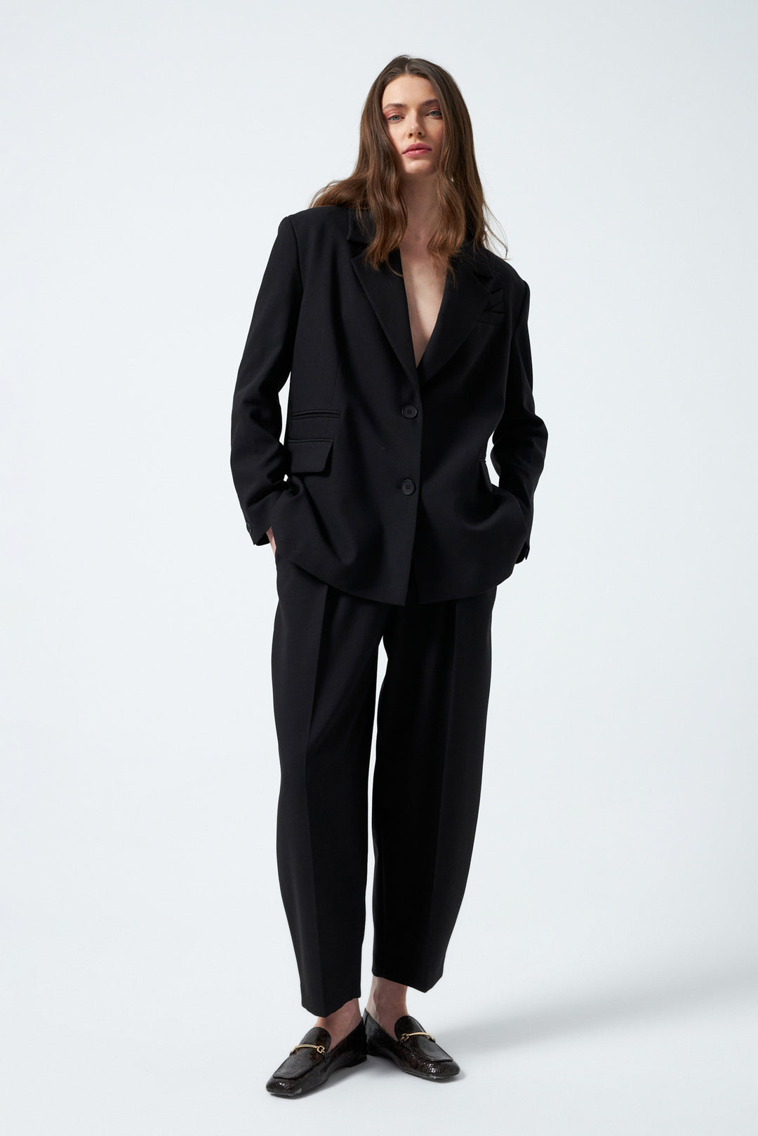 Düğme Detaylı Kruvaze Takım - Siyah