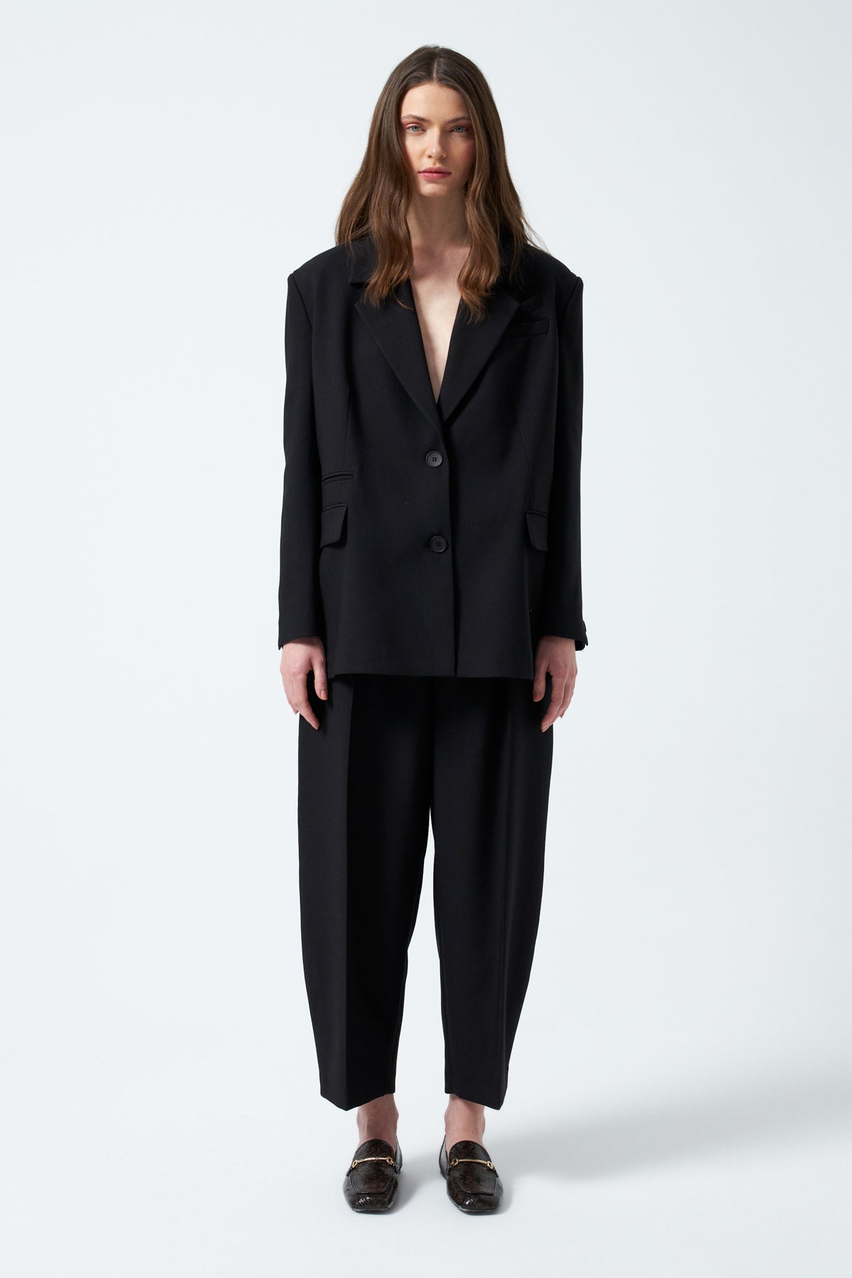 Düğme Detaylı Kruvaze Takım - Siyah