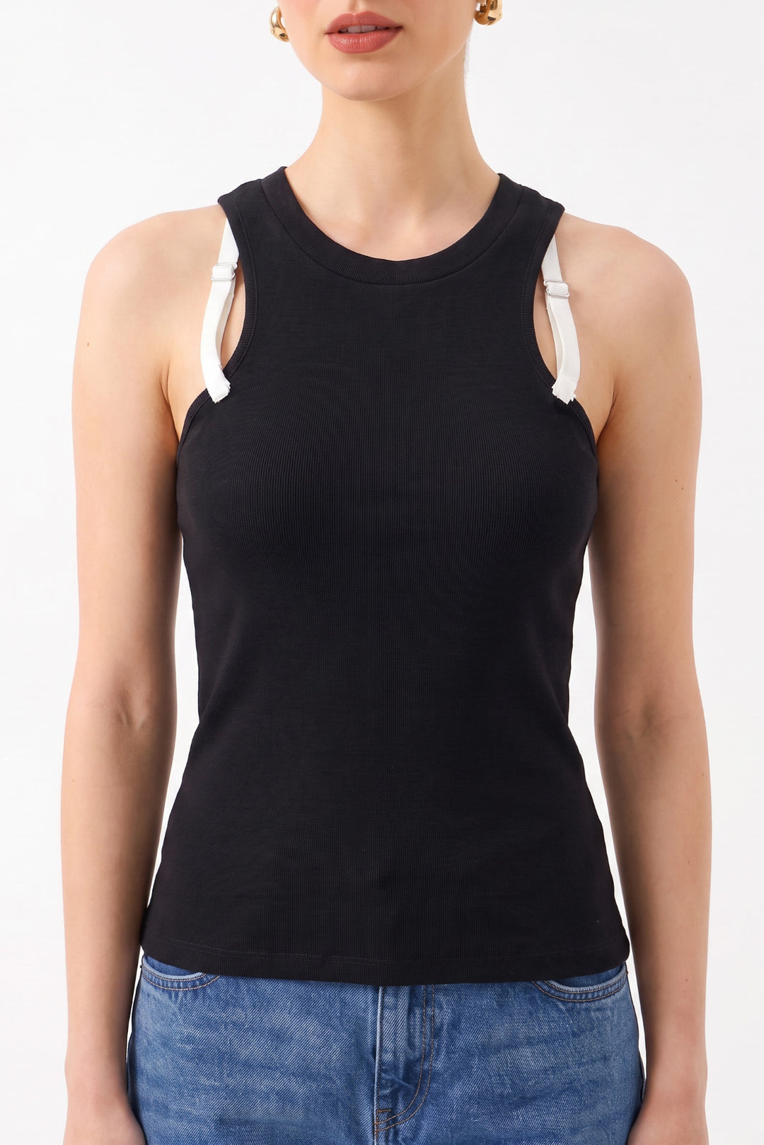 Dar Kesim Halter Yaka Kolsuz T-Shirt SİYAH