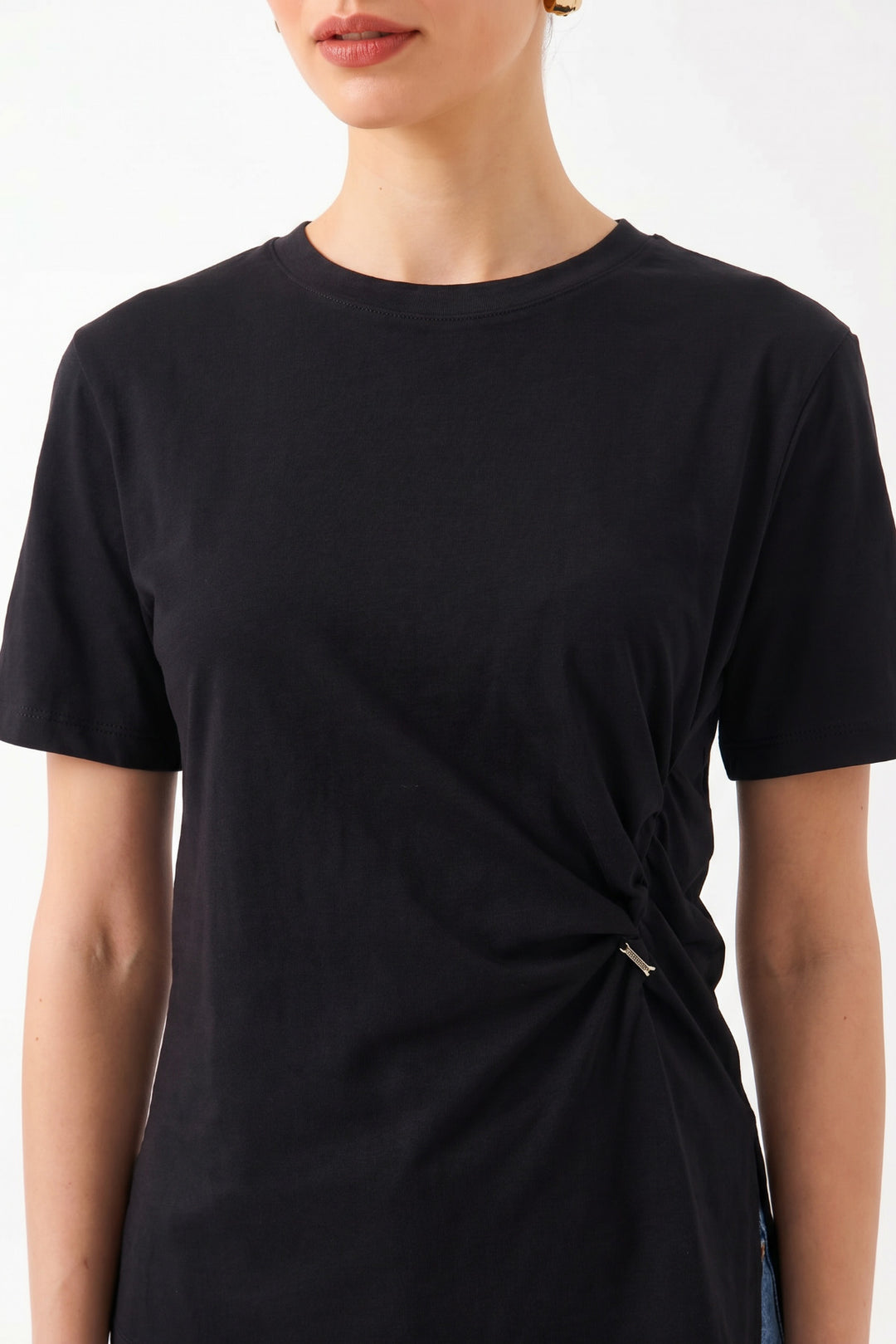 Dar Kesim Yuvarlak Yaka Kolsuz T-Shirt - Siyah