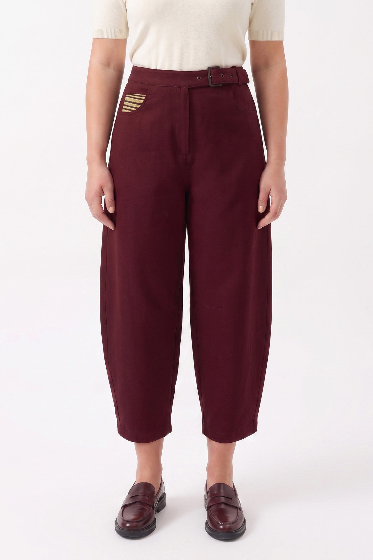 1YY1PN0152 - 17 PANTOLON BORDO