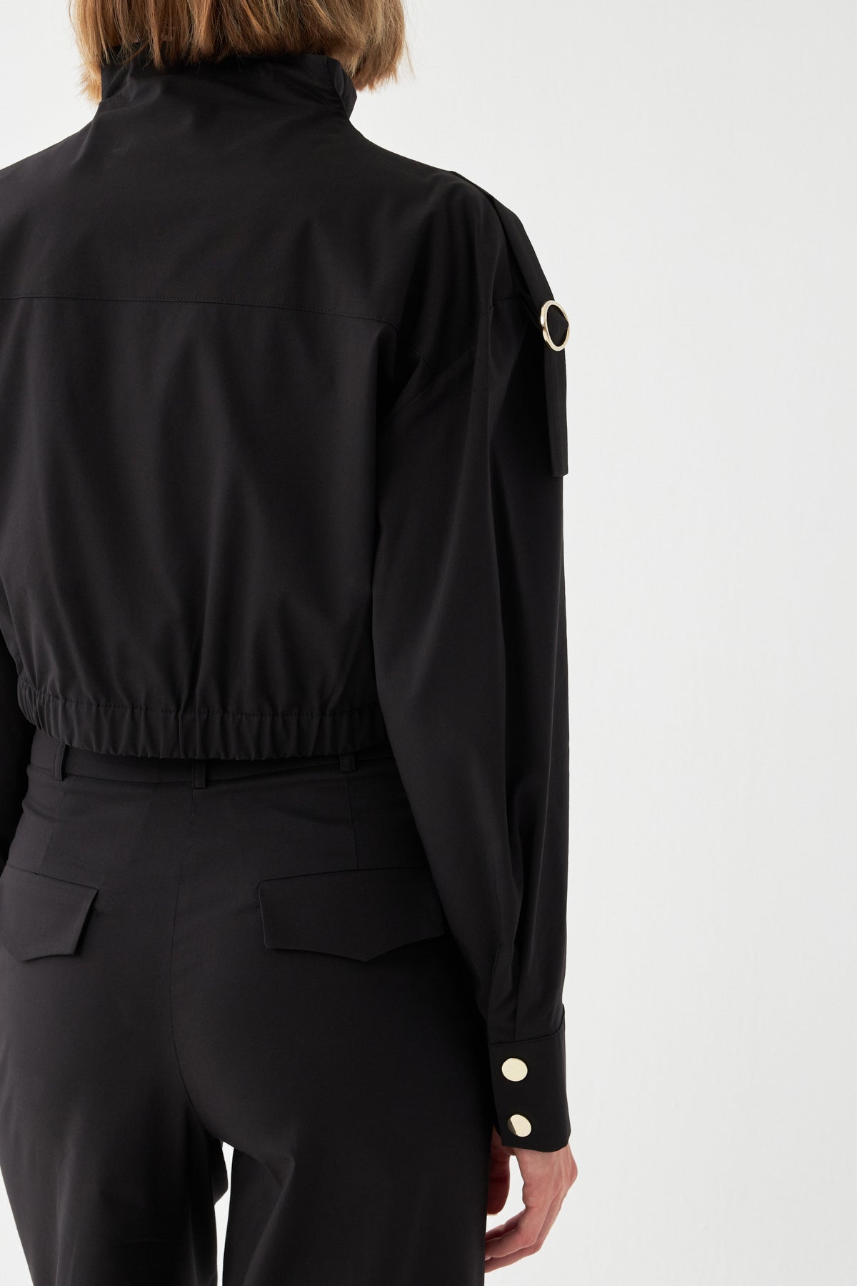 Straight-Fit Düğmeli Takım SİYAH