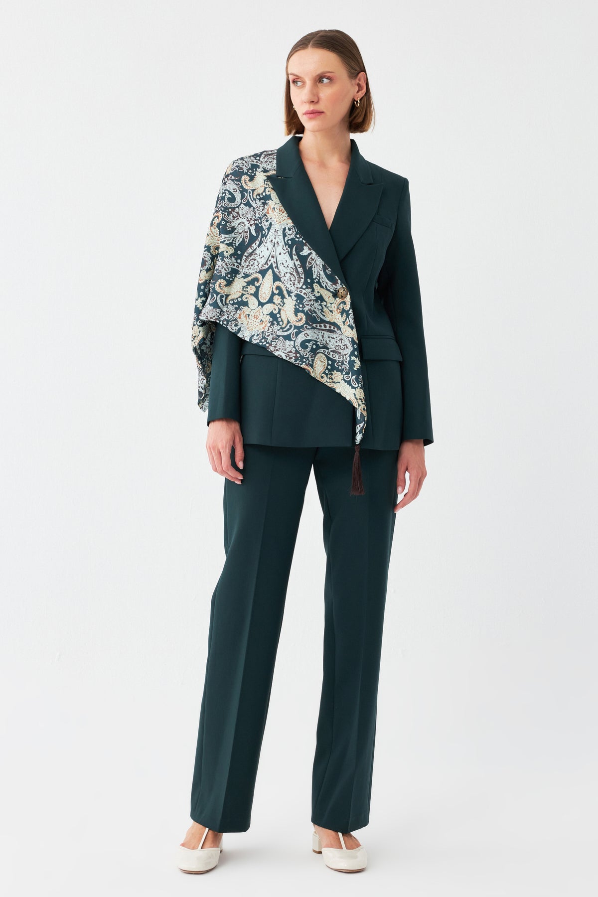 Desen Detaylı Yeşil Blazer Takım
