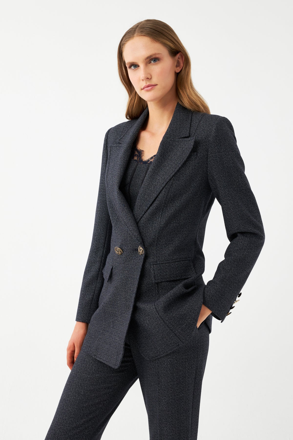 Lacivert Kadın Blazer Ceket – Düz Kesim Şık Takım Ceket