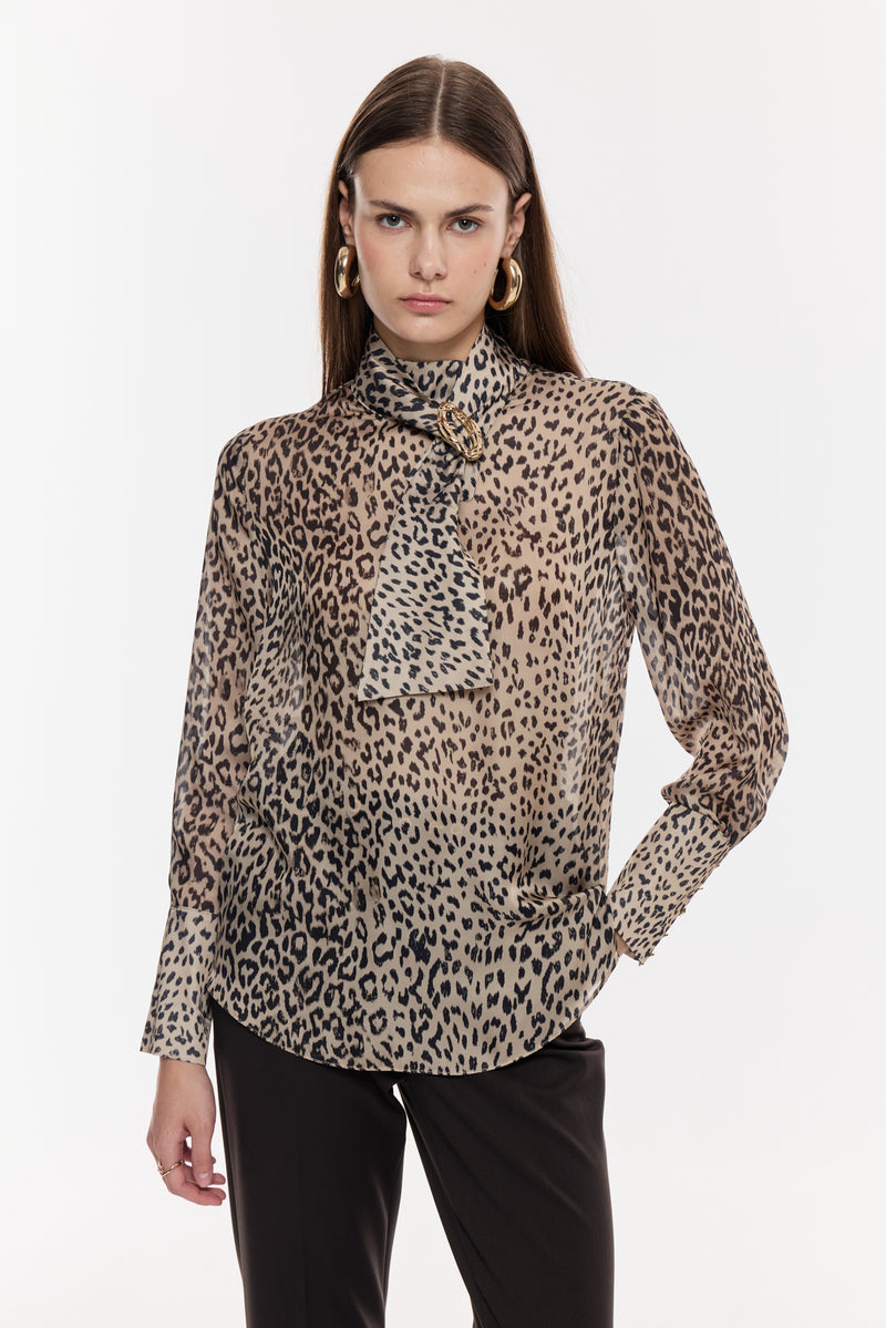 Leopar Desenli Fular Yaka Bluz