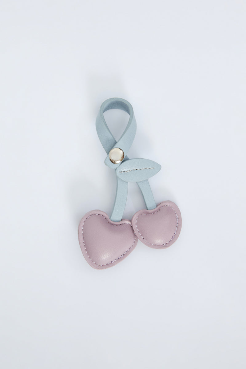 Kalp Detaylı Charm