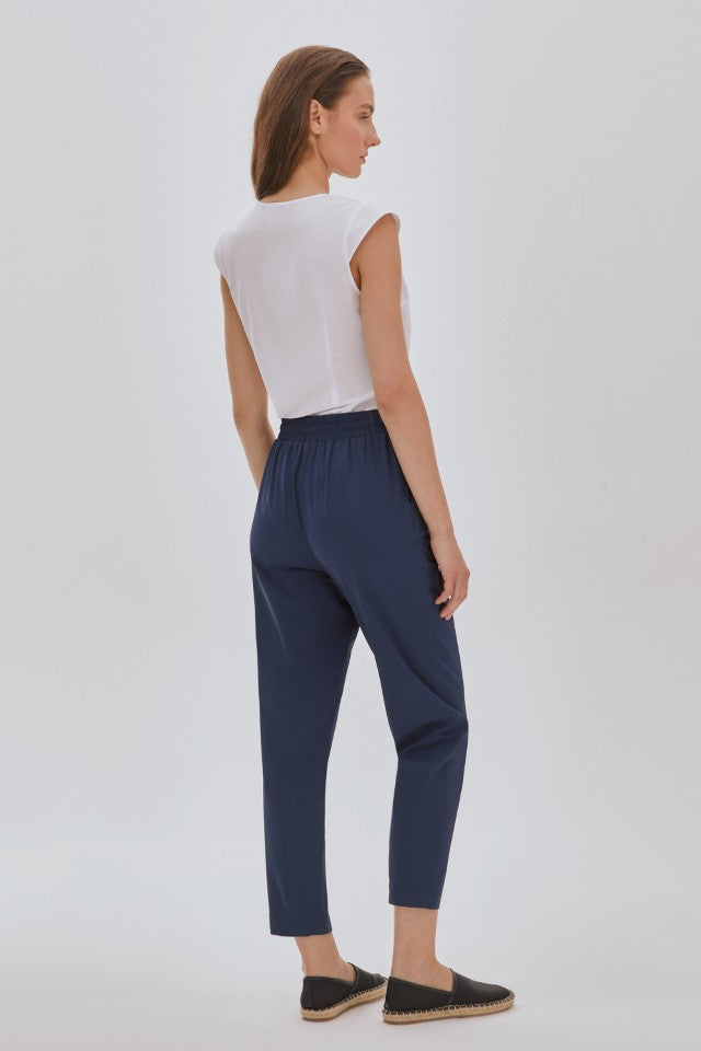 Beli Lastikli Havuç Pantolon Lacivert