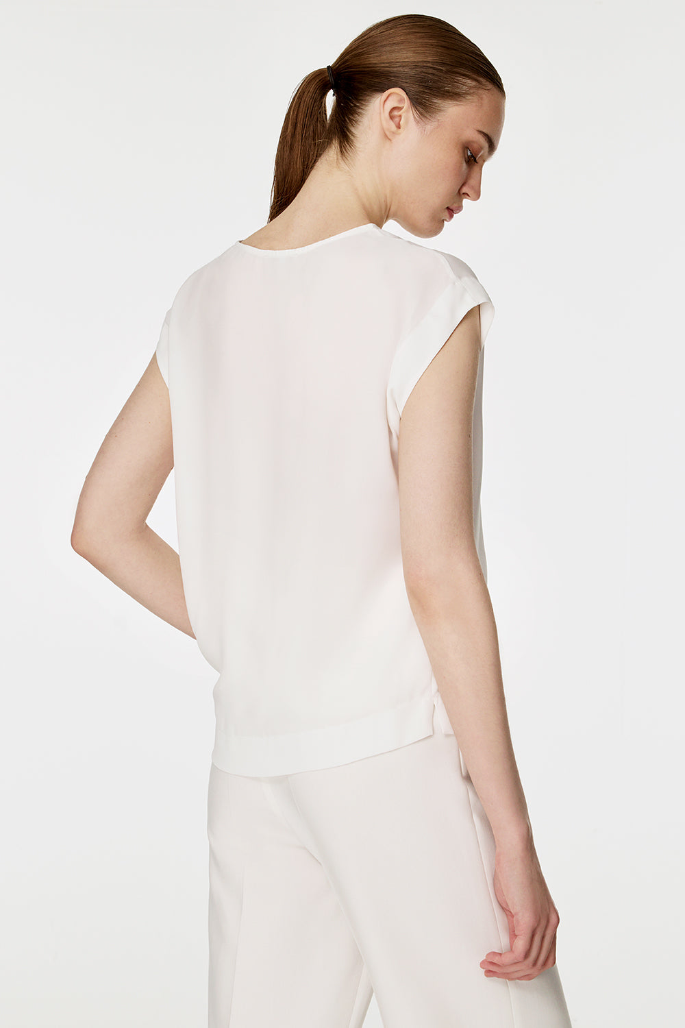 Dökümlü Kumaş Kısa Kollu Bluz EKRU