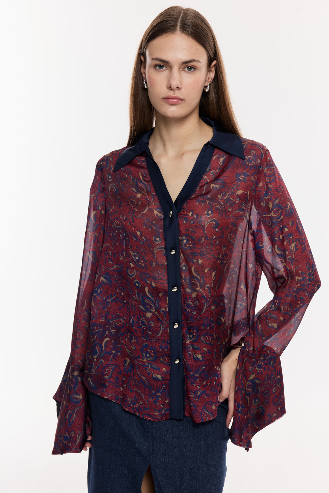 Desenli Şifon Geniş Manşetli Bluz