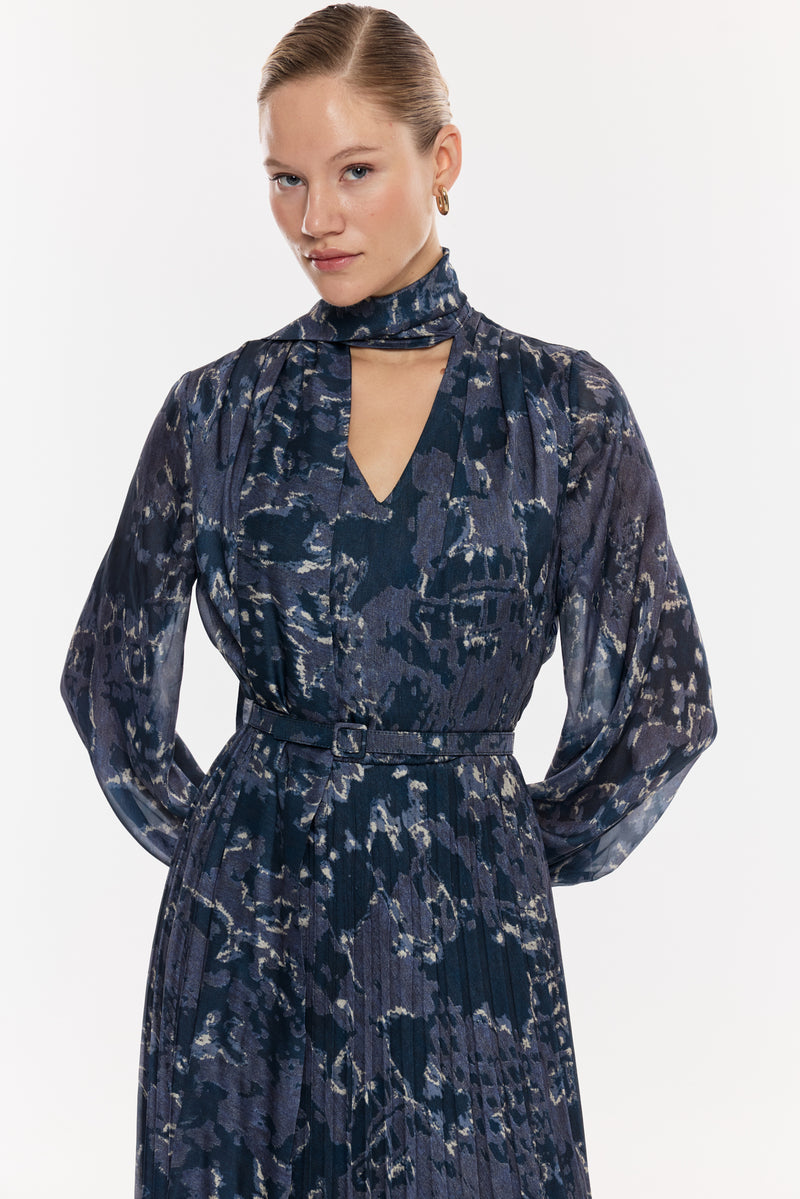 Desenli Şifon Piliseli Midi Elbise