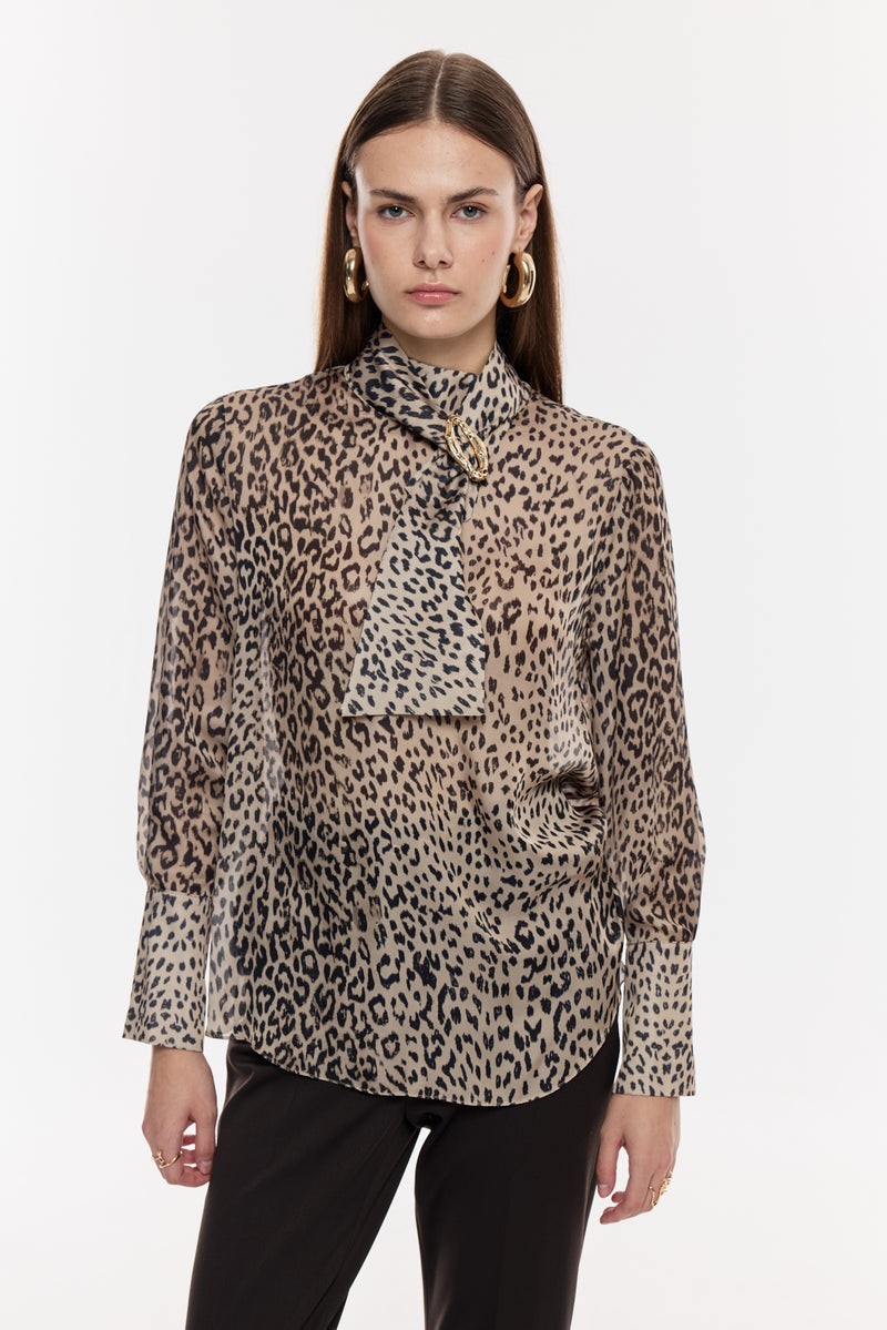 Leopar Desenli Fular Yaka Bluz