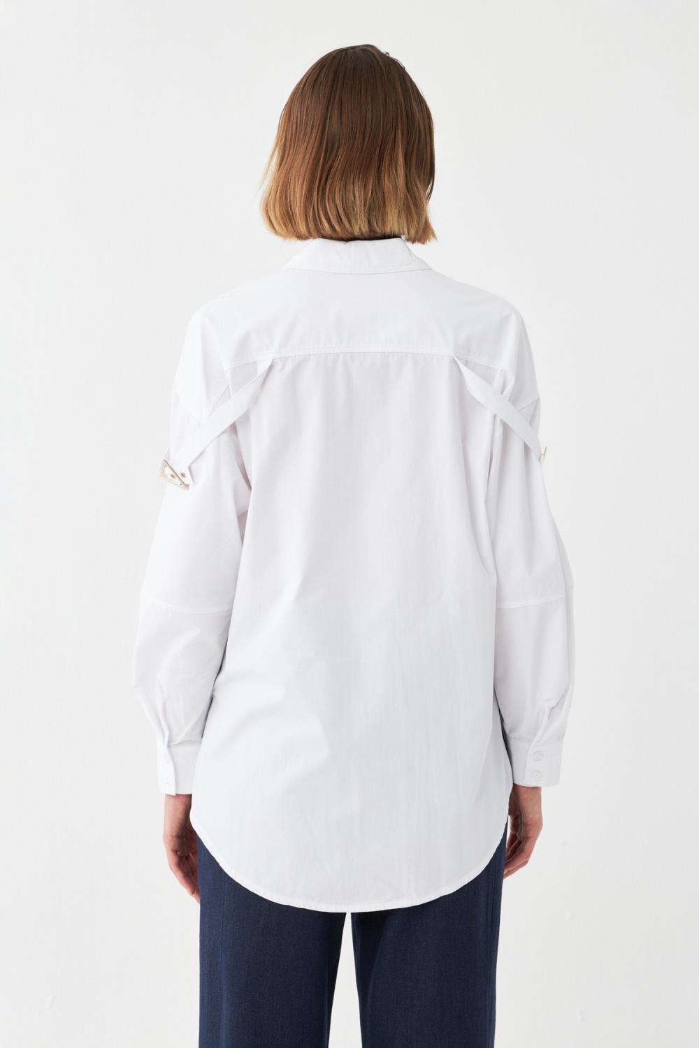 Metal Aksesuarlı Pamuk Gömlek