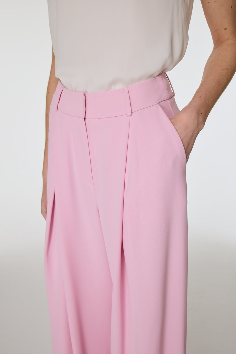 Önü Pilikaşeli Pantolon PEMBE