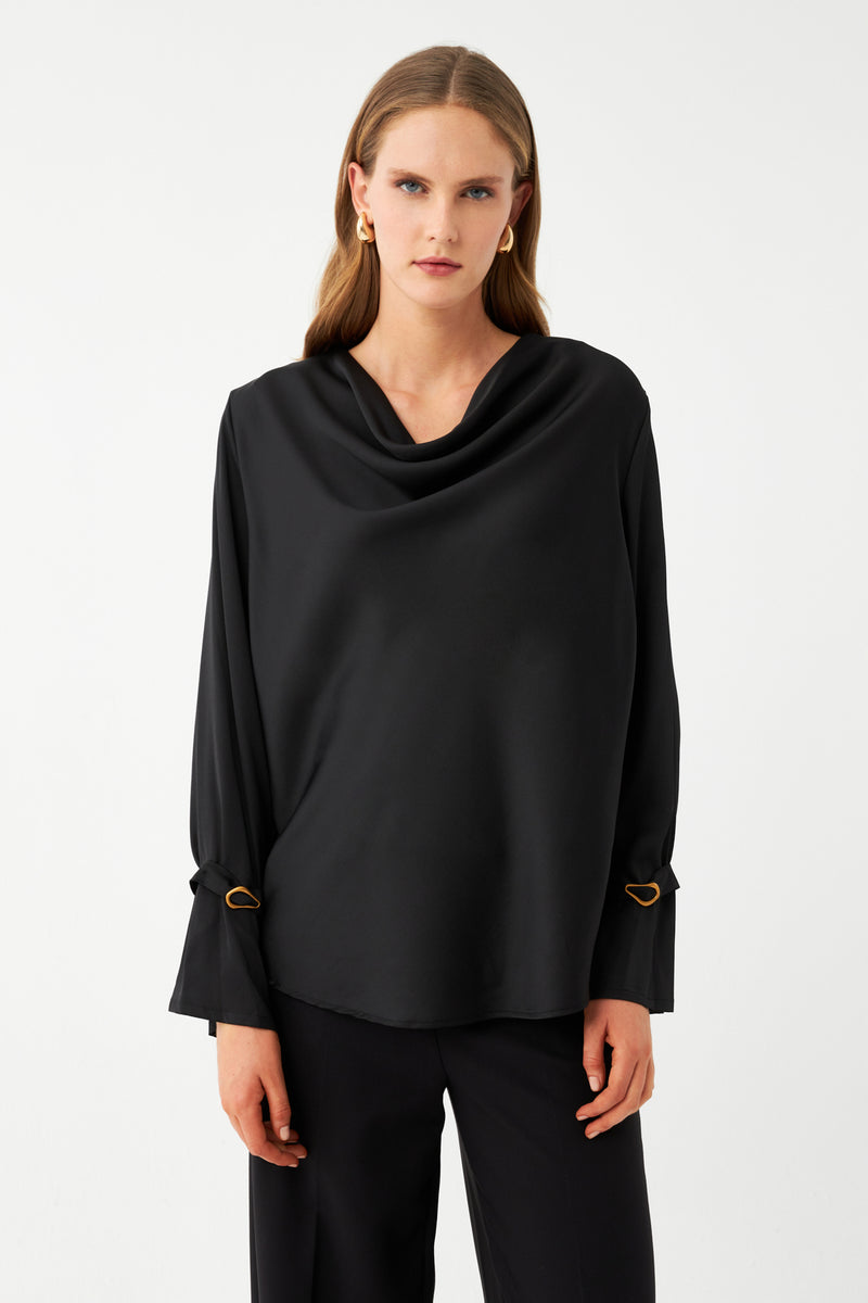 Drape Yaka Bluz