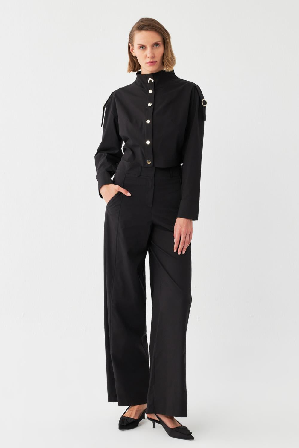 Straight-Fit Düğmeli Takım SİYAH