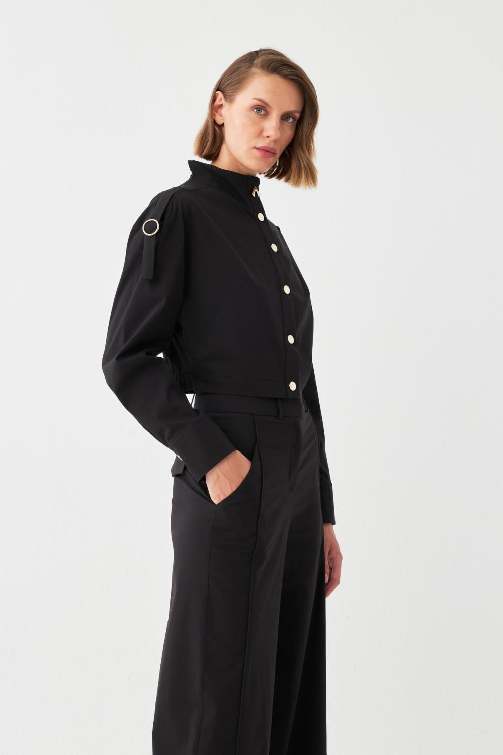 Straight-Fit Düğmeli Takım SİYAH