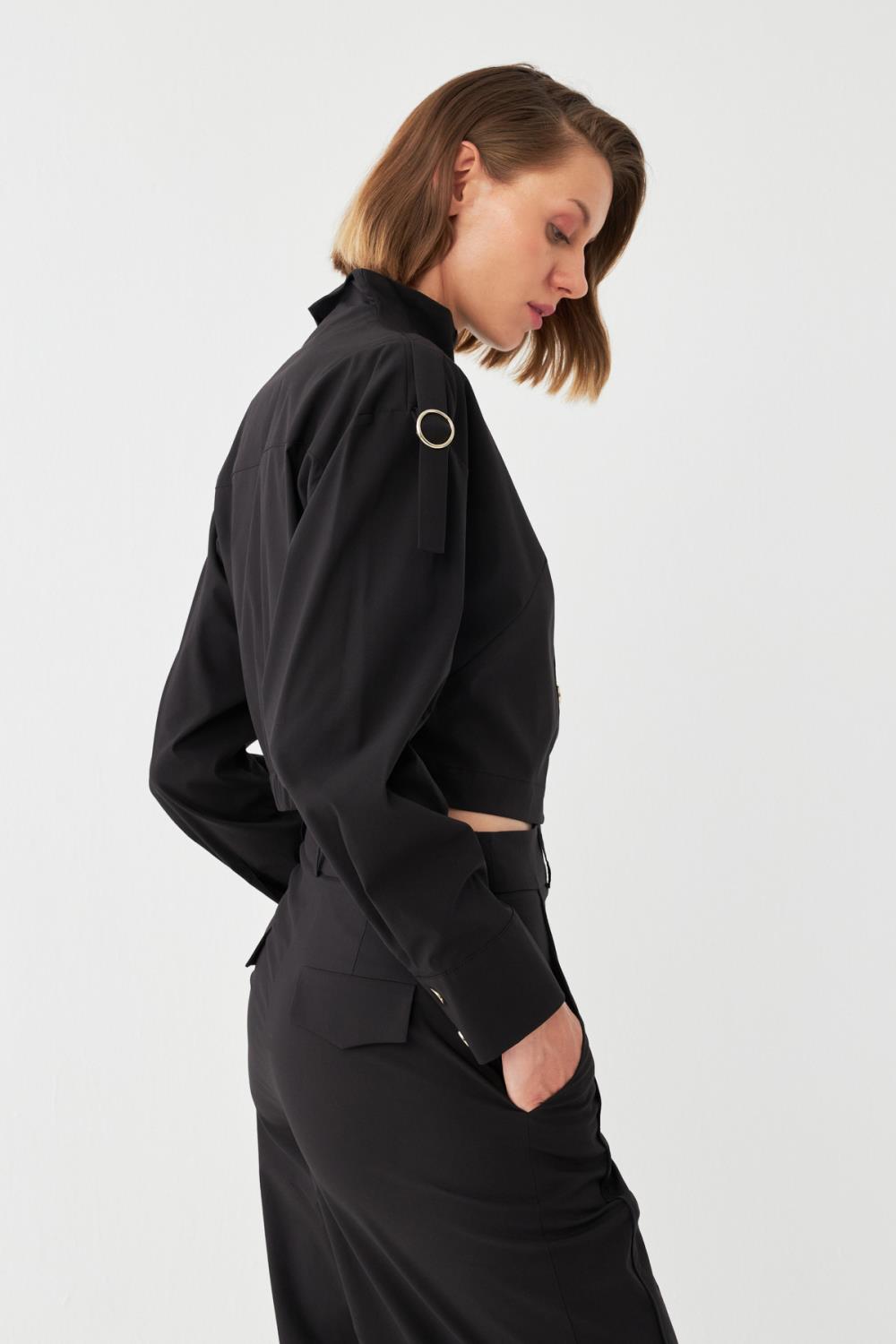 Straight-Fit Düğmeli Takım SİYAH