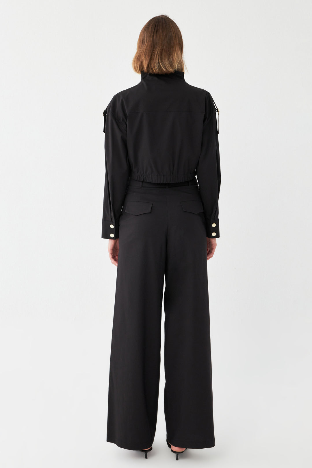 Straight-Fit Düğmeli Takım SİYAH