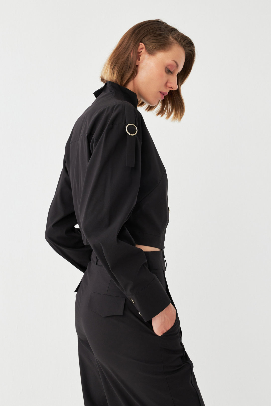 Straight-Fit Düğmeli Takım SİYAH