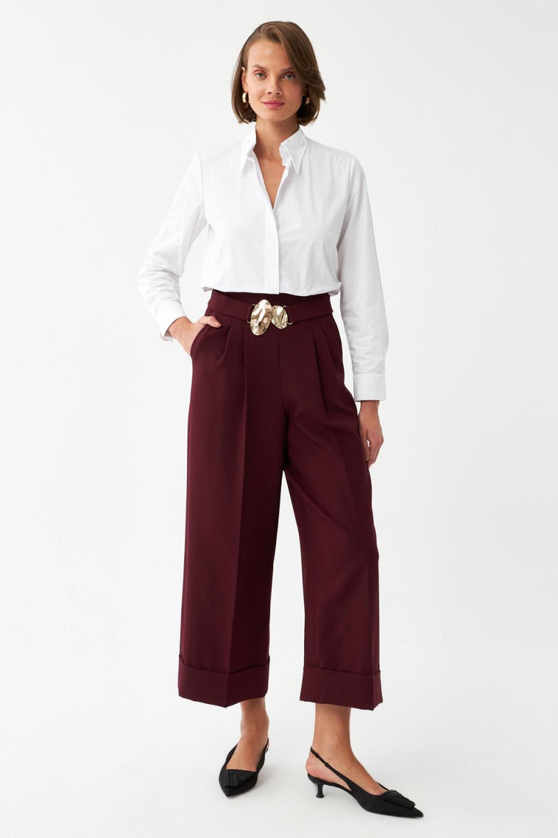 Tokalı Kısa Paça Pantolon