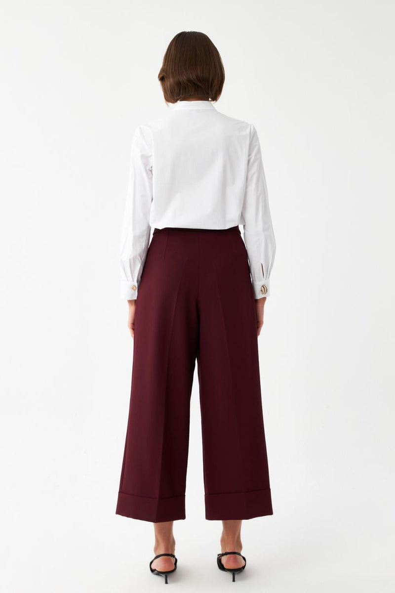 Tokalı Kısa Paça Pantolon