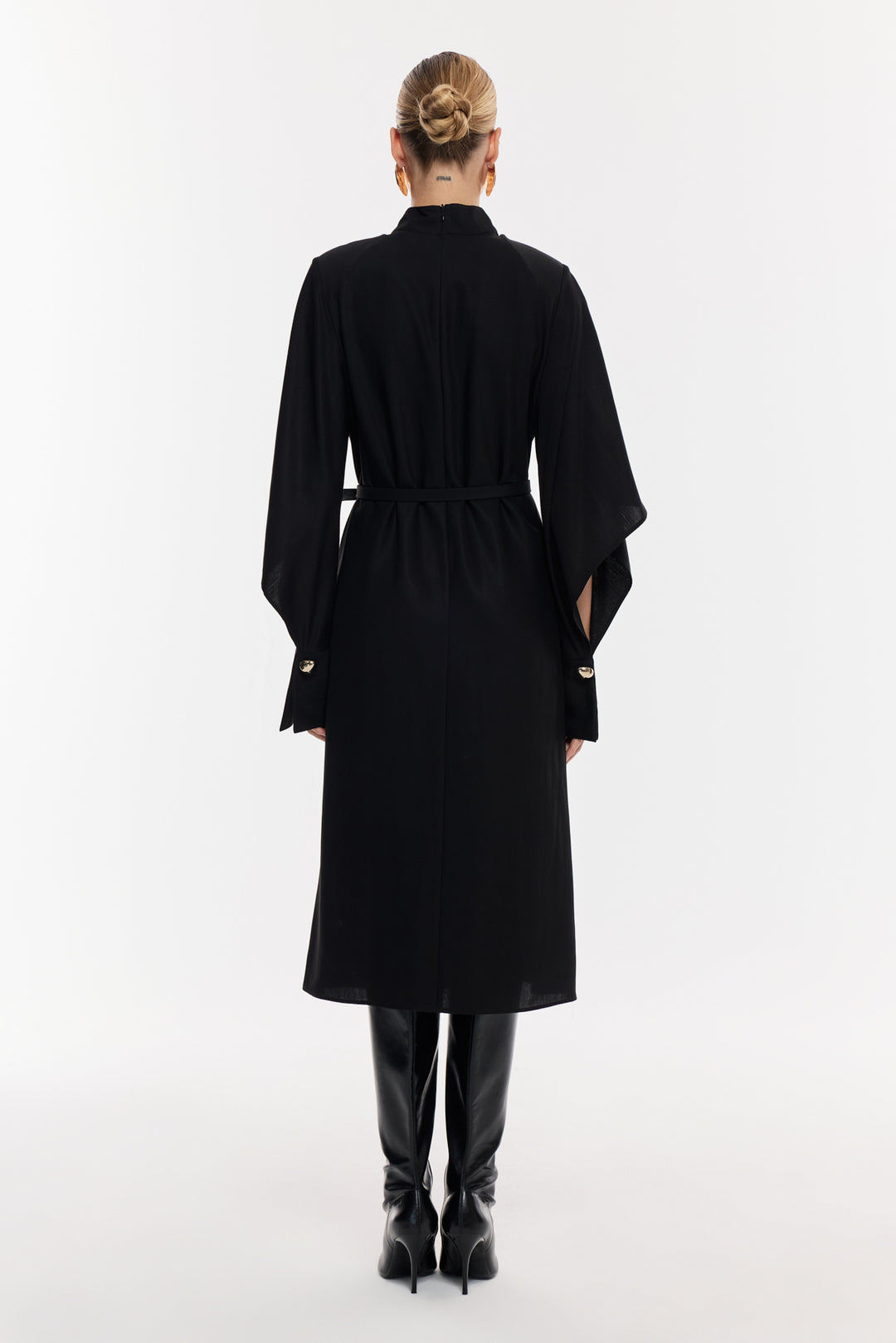 Yırtmaç Detaylı Kemerli Midi Elbise