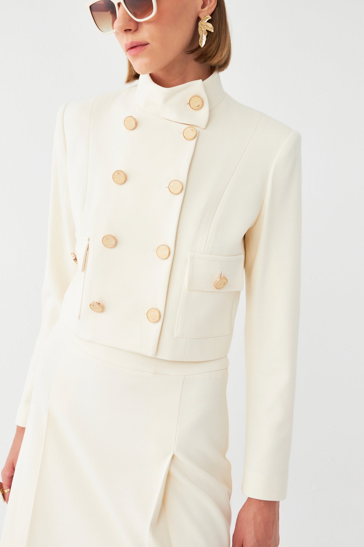 Yüksek Yaka Blazer & A Form Etek Takımı EKRU