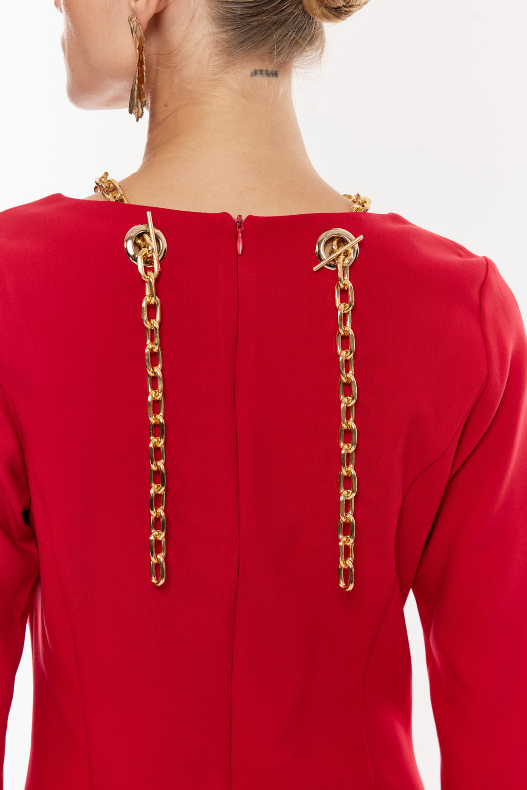 Zincir Detaylı Yırtmaçlı Midi Elbise